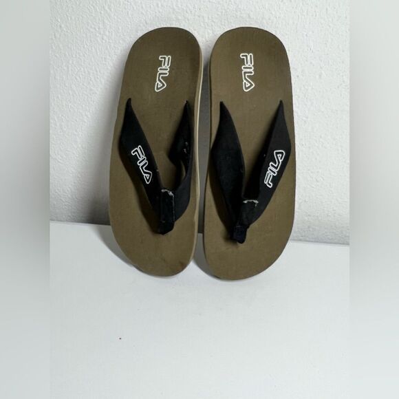 Fila men’s Flip flops sandals Size 40 EU/ 7 US - Picture 1 of 7